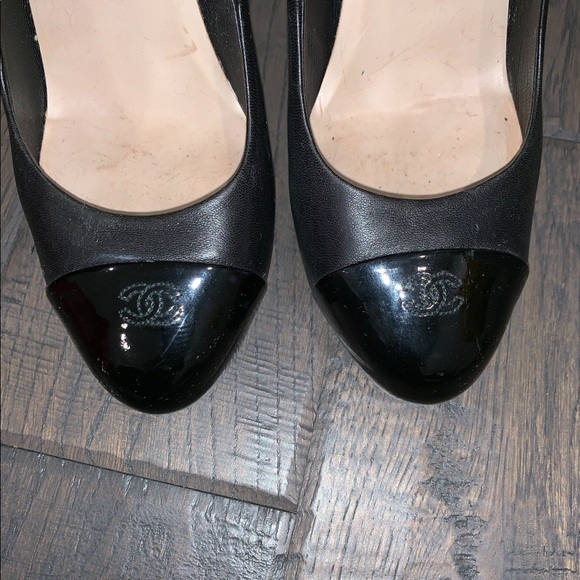 Chanel Pumps - Picture 4 of 4